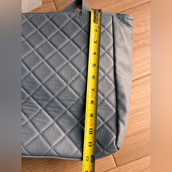 Gray blue quilted leather tote - Picture 5 of 9